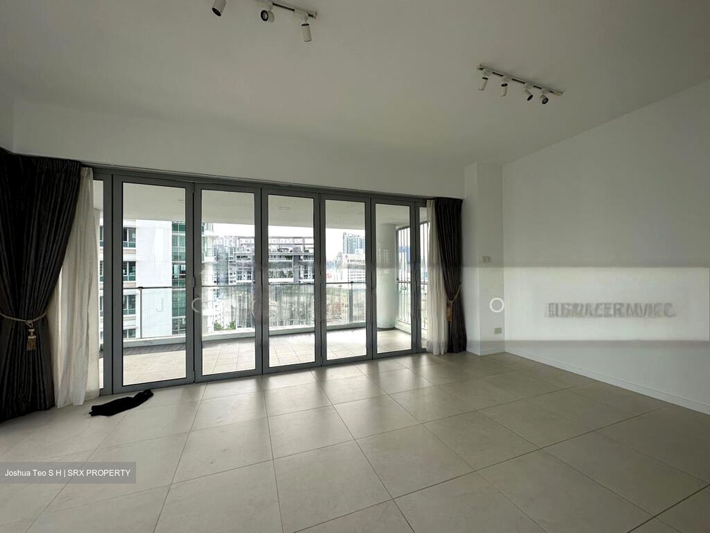 Pavilion 11 (D11), Condominium #504606941